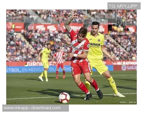 世界杯惊现冷门本菲卡与热刺战成平局帽子戏法引爆全场激情