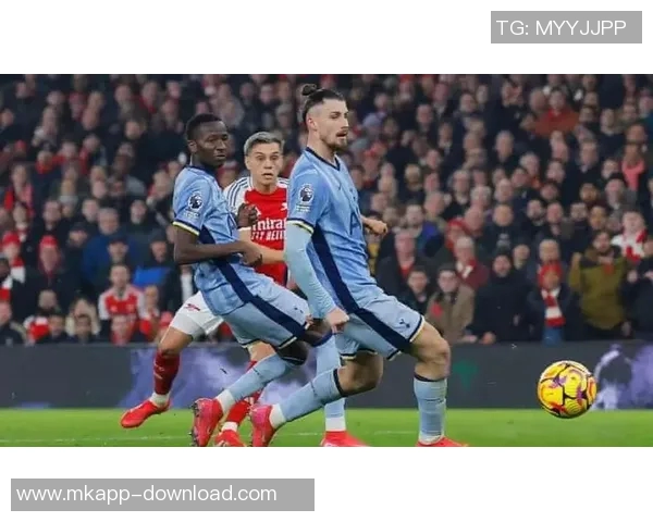 德甲激战阿森纳逆转热刺5-1绝杀瞬间引爆全场赛后精彩点评