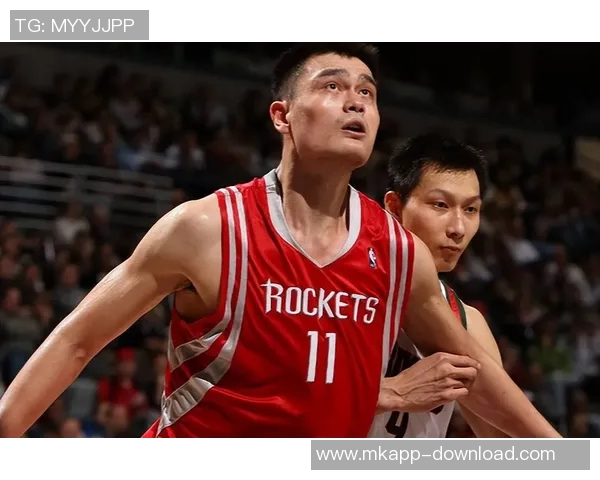 姚明在赛场上展现惊人速度引发热议篮球界的新风潮