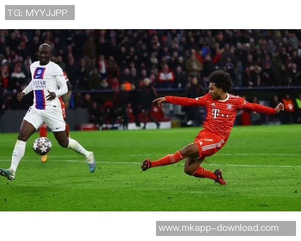 友谊赛精彩回顾拜仁逆转AC米兰乌龙球引发热议与转会传闻