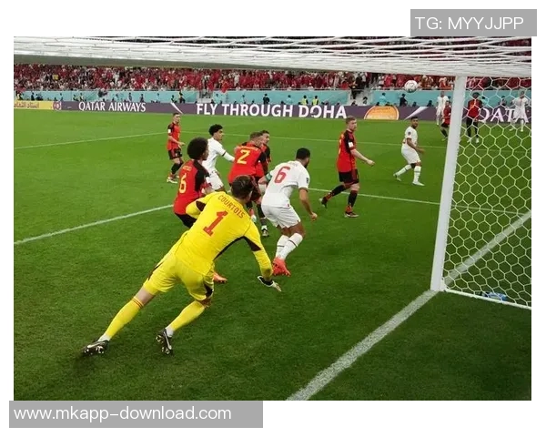 本菲卡逆袭多特蒙德红牌争议引发全场热议历史冷门再现世界杯赛场