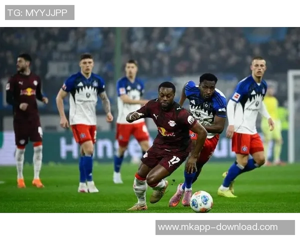 国王杯激战巴黎圣日耳曼逆转莱比锡全场沸腾瞬间回顾