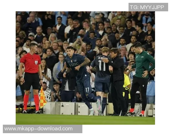 世界杯精彩对决那不勒斯大胜曼城神奇扑救瞬间震撼全场集锦回顾